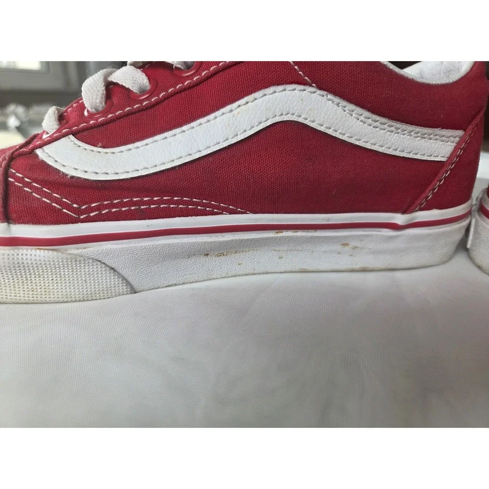 Vans classic red